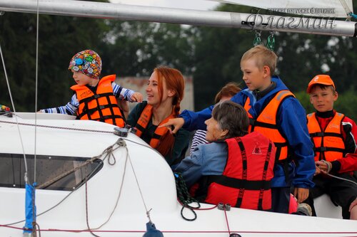 Фоторепортаж с парусной практики флотилии Флагман, прошедшей в июне 2017 года.